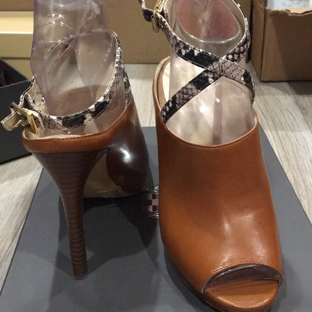 Vince Camuto